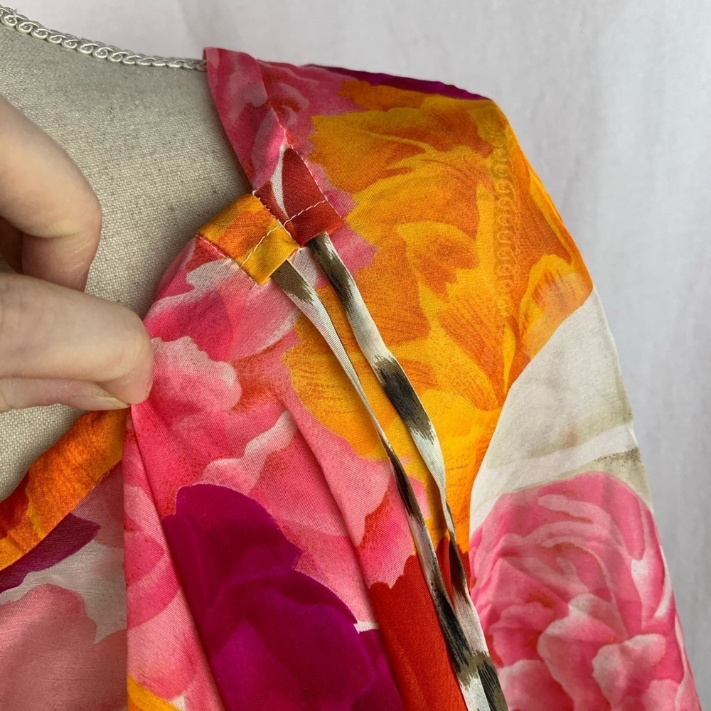 St. John collection by Marie gray silk poncho - Picture 4 of 7